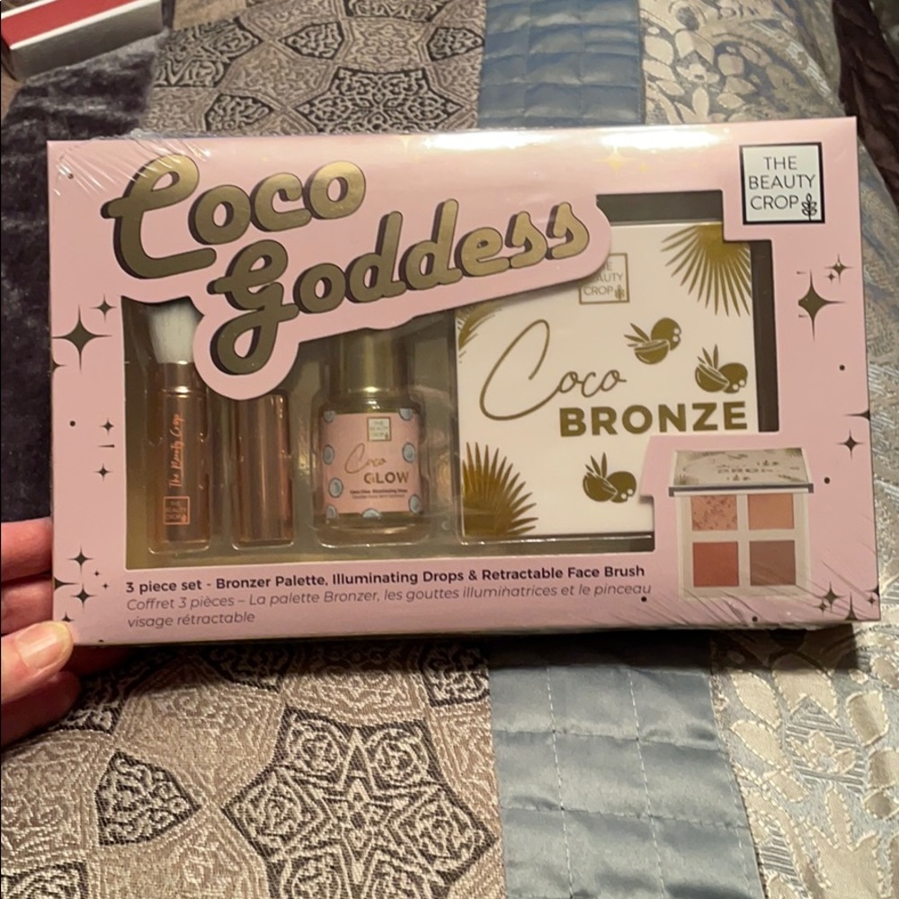 The Beauty Crop 3 piece set, Bronzer/Drops/Brush